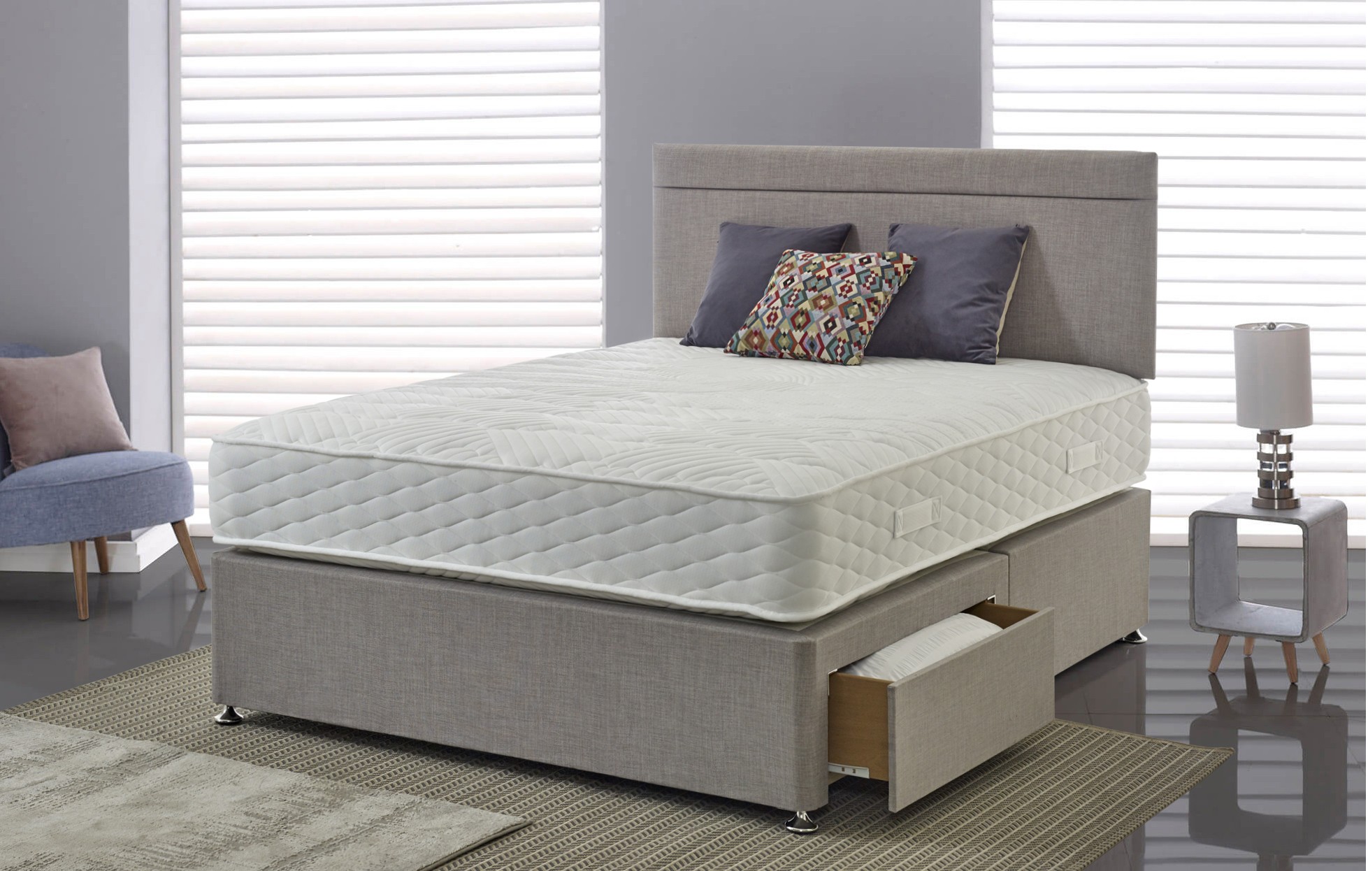 Highgrove headboard detail