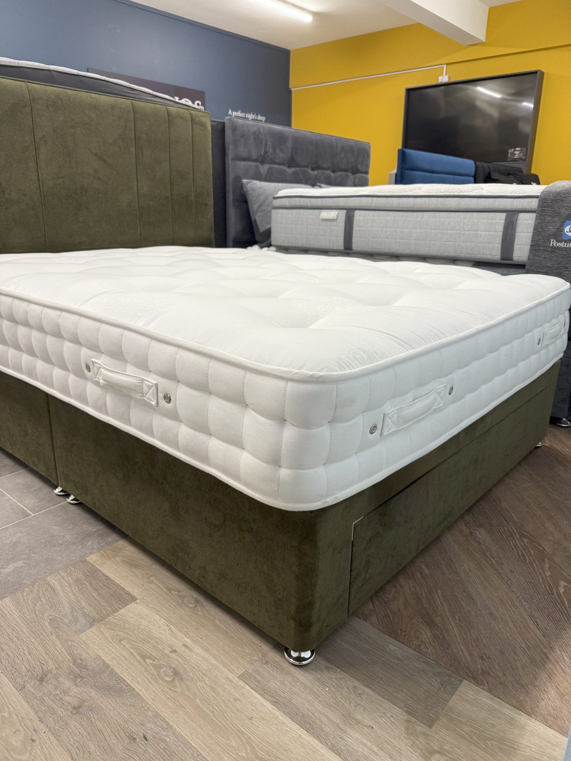 Highgrove Sanctum Royal 2000